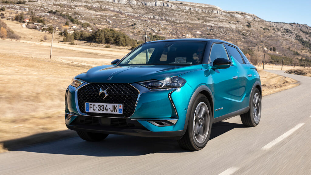 DS 3 CROSSBACK-2