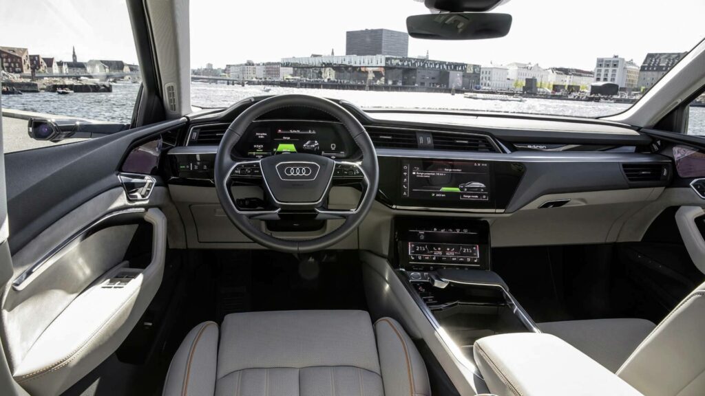 Habitacle de la Audi e-tron