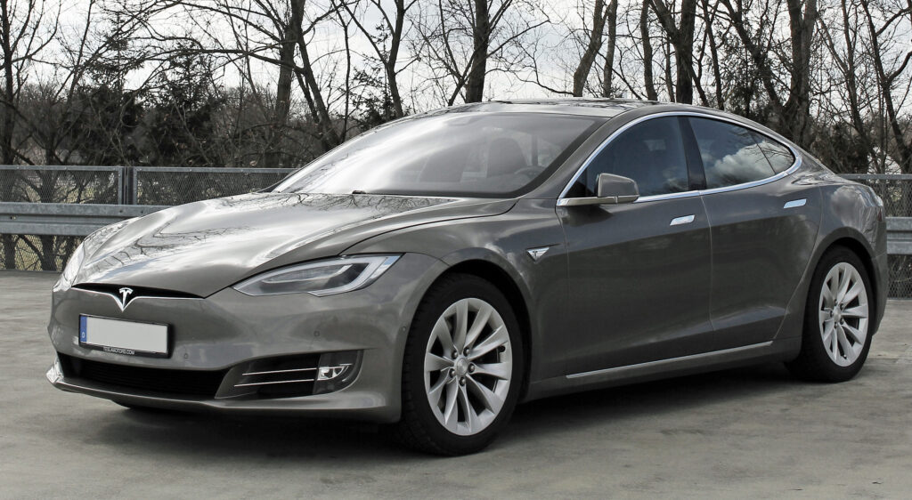 Tesla Model S Électrique